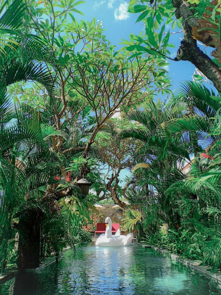 Hotel Uma Karan Kuta Lombok Esterno foto