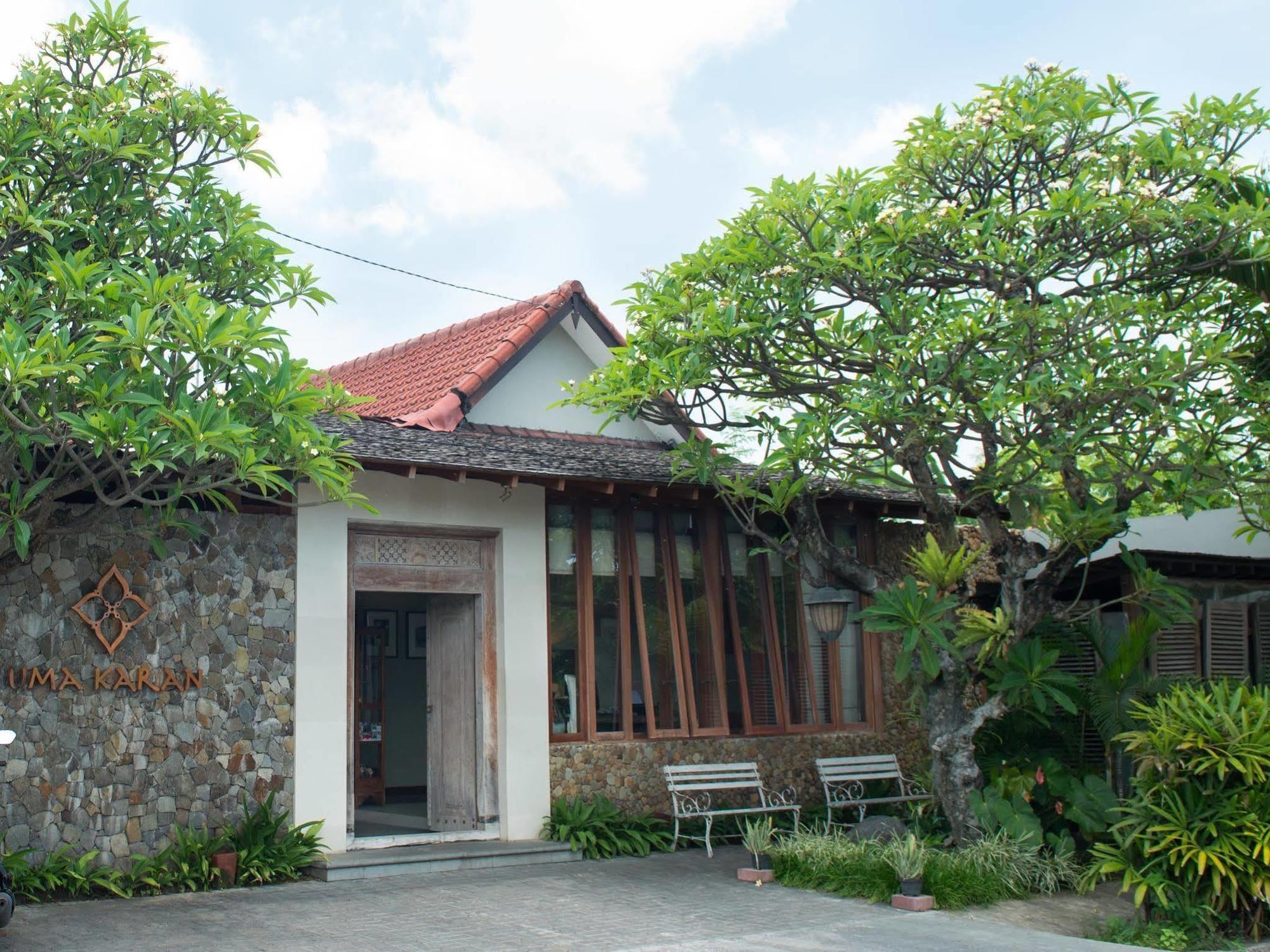 Hotel Uma Karan Kuta Lombok Esterno foto
