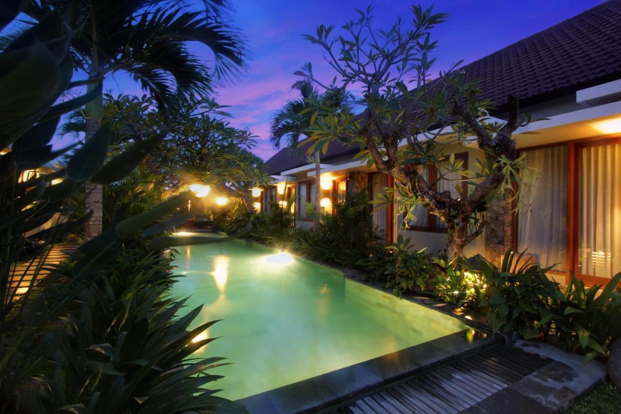 Hotel Uma Karan Kuta Lombok Esterno foto